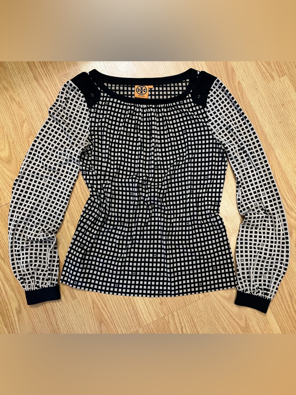 Tory Burch Black and tan Blouse (Nice Stretch and draping fits amazing)